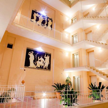 Ferienwohnung Il Cortile Delle Esperidi Lecce Exterior foto