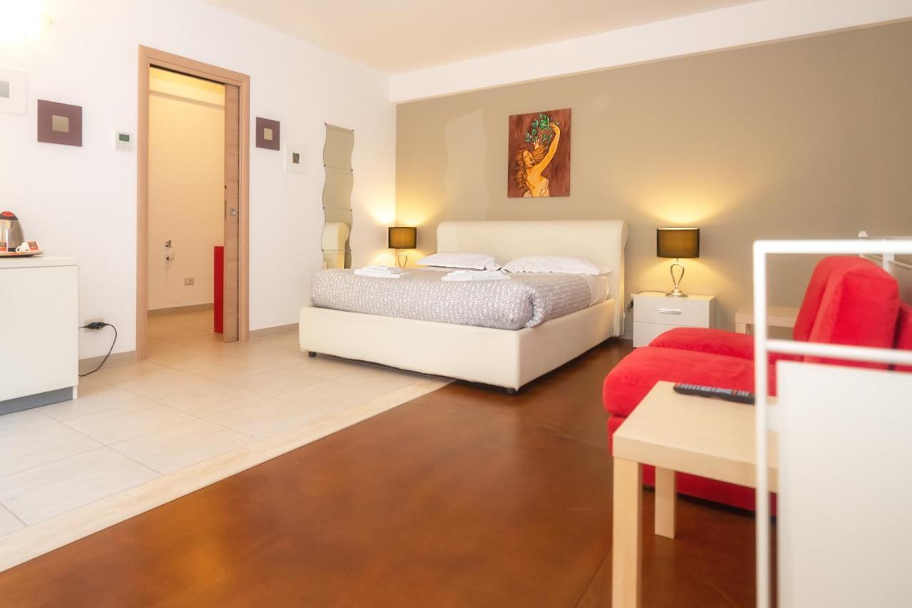 Ferienwohnung Il Cortile Delle Esperidi Lecce Exterior foto