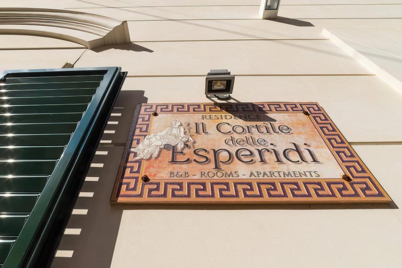 Ferienwohnung Il Cortile Delle Esperidi Lecce Exterior foto