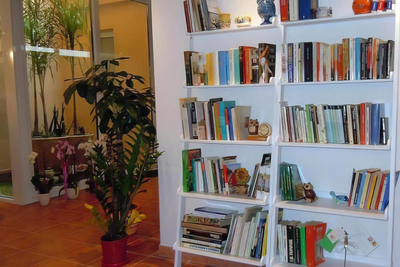 Ferienwohnung Il Cortile Delle Esperidi Lecce Exterior foto